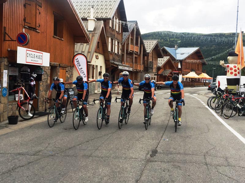 Group line at le Tour De France
