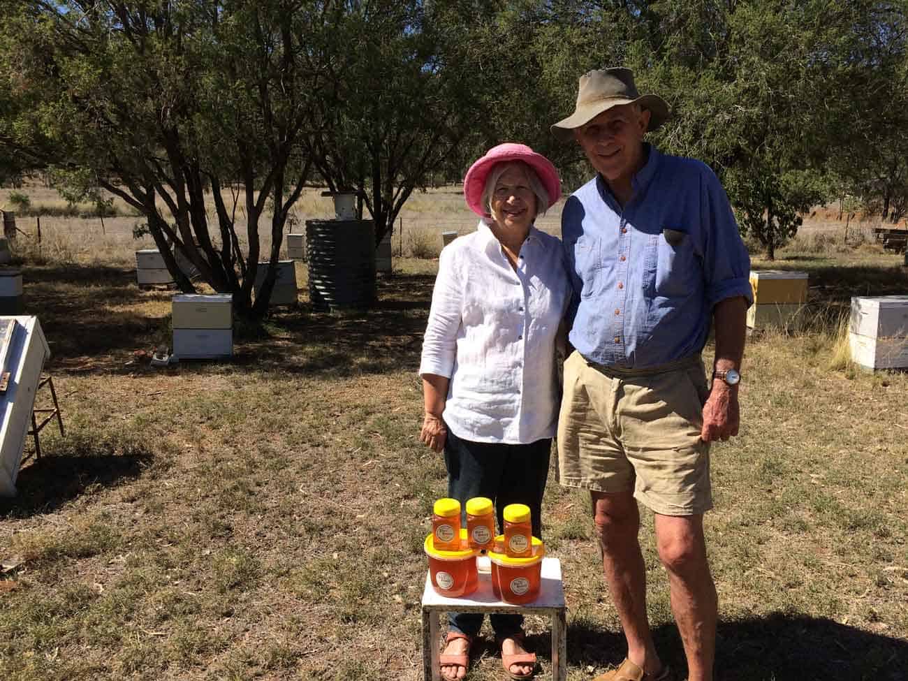Ian-and-Kathy-Sinclair-Invest Blue
