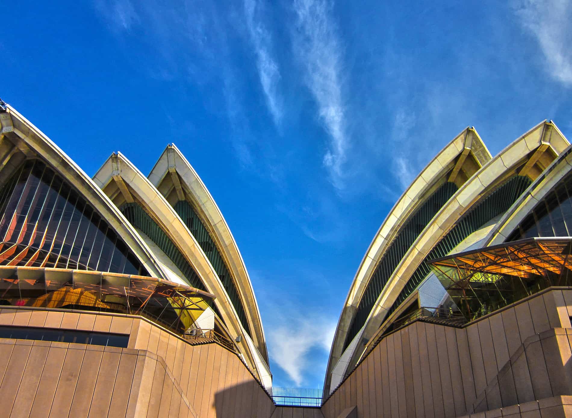 Aus slides feature